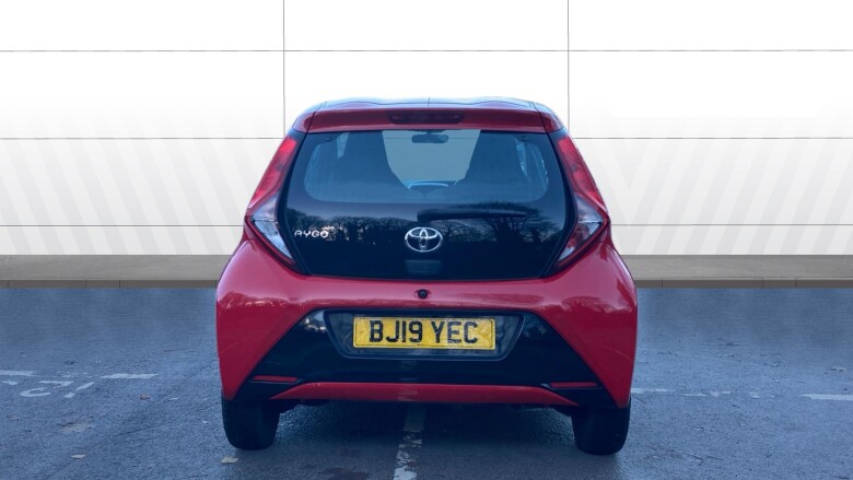 Toyota Aygo 1.0 VVT-i X-Play 5dr Petrol Hatchback